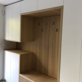 Kancelář a předsiň